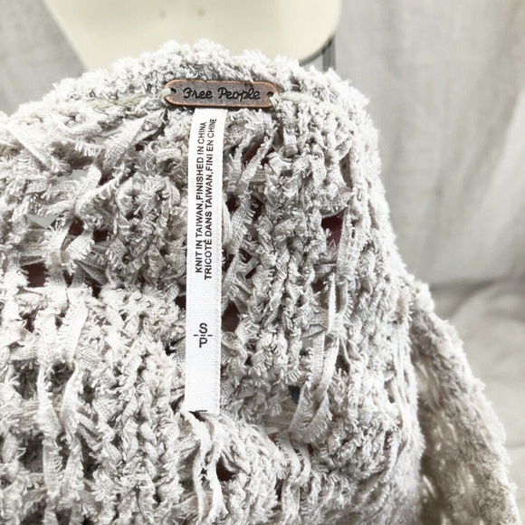 FREE PEOPLE Best Of You Loose Knit V-Neck Sweater - Picture 6 of 7